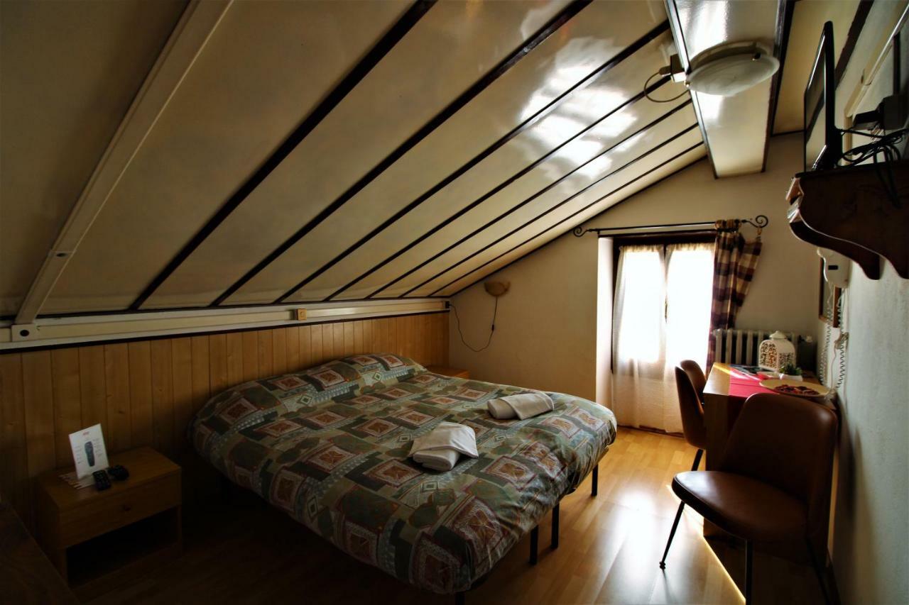 Albergo Ristorante Macugnaga Bagian luar foto