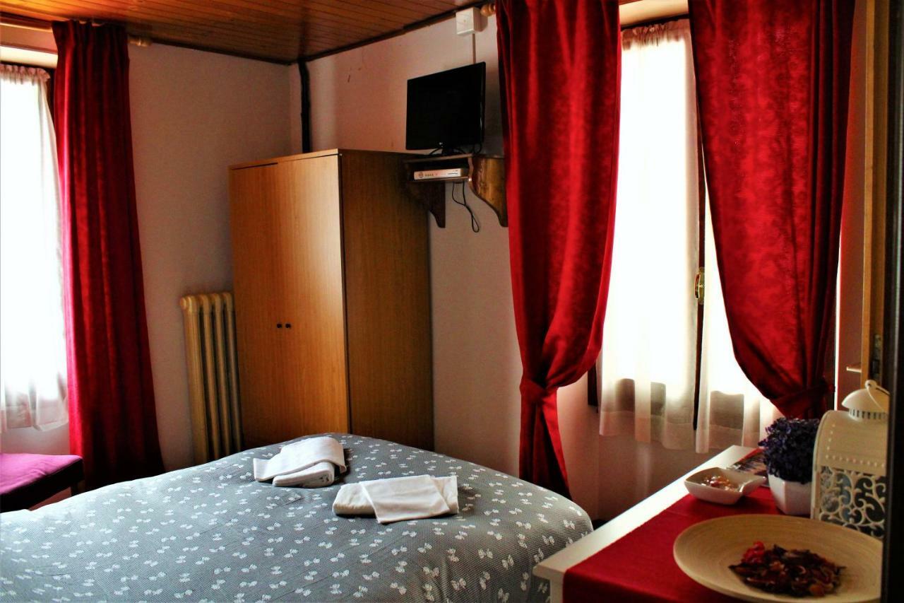 Albergo Ristorante Macugnaga Bagian luar foto